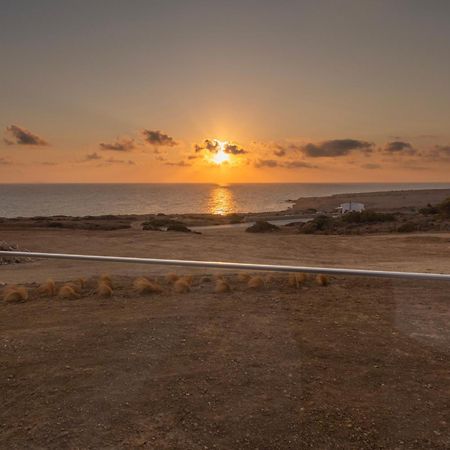 Anemelia Villas Karpathos Exteriör bild