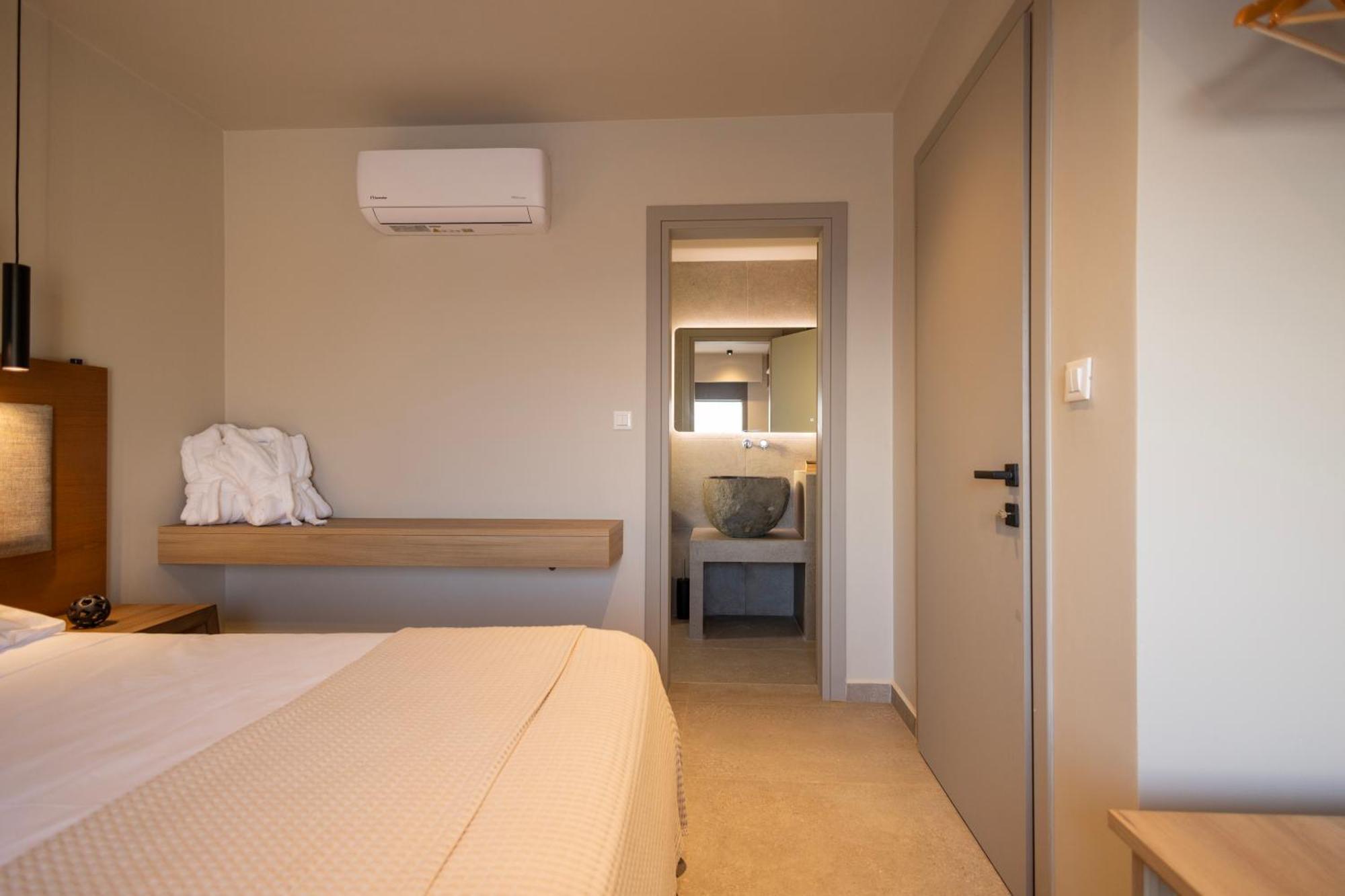 Anemelia Villas Karpathos Exteriör bild
